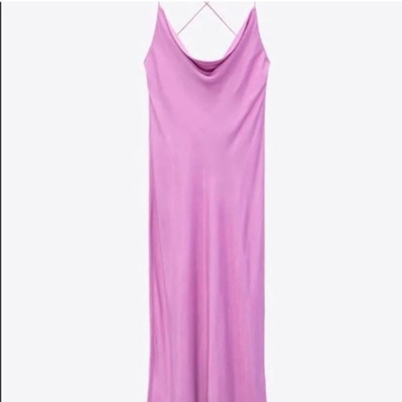 ZARA - SOLD OUT NWT SATIN LINGERIE STYLE DRESS
PINK / MAUVE SIZE LARGE - Picture 10 of 15